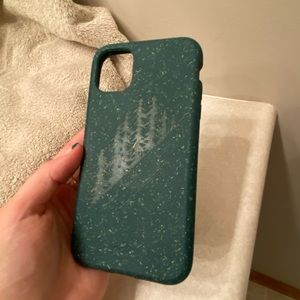 Pela case iPhone 11